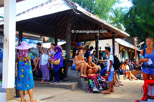 Tourist waiting for the boat to Gili Air and Meno to be ready.