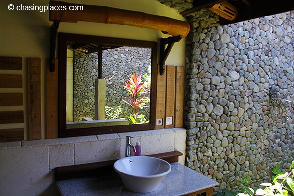 The outdoor private bathrooms at Rinjani Lodge are simply amazing!