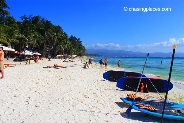 You can easily access this beach if you stay at Hannah Hotel